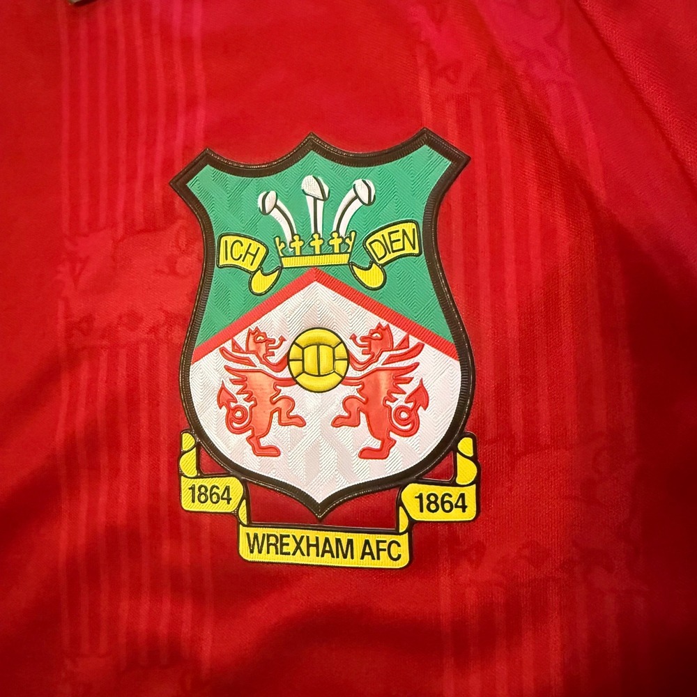 NWT Macron Wrexham AFC Jersey Men Large Red Home FUTBOL Soccer United New - Picture 7 of 13